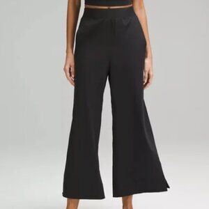 lululemon Stretch Woven High-Rise Wide-Leg Cropped Pant, Black